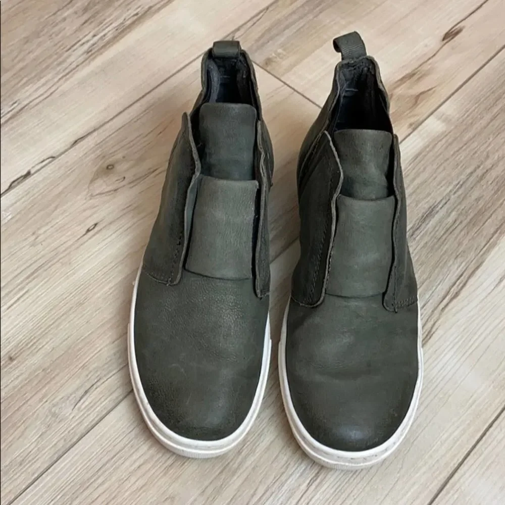 Miz Mooz Leather High Top Sneakers Sage Green 7